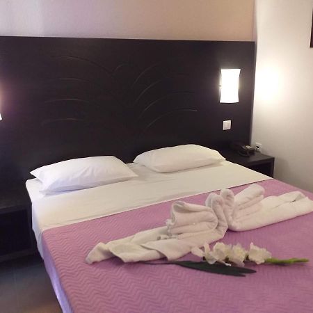 Castelia Bay Hotel 阿莫皮 外观 照片