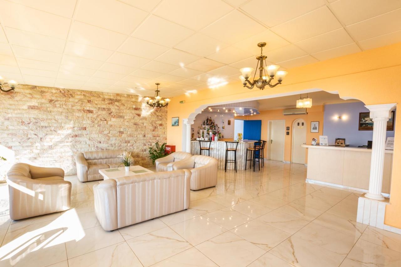 Castelia Bay Hotel 阿莫皮 外观 照片