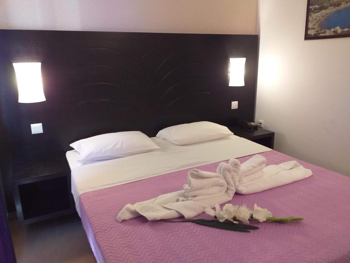 Castelia Bay Hotel 阿莫皮 外观 照片